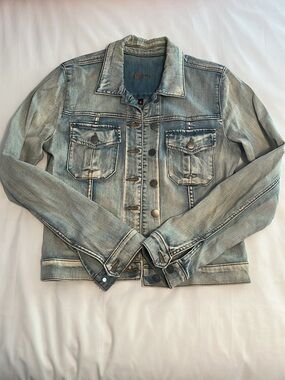 Kut from the Kloth - Light Wash Callie Denim Jacket - Distressed Blue